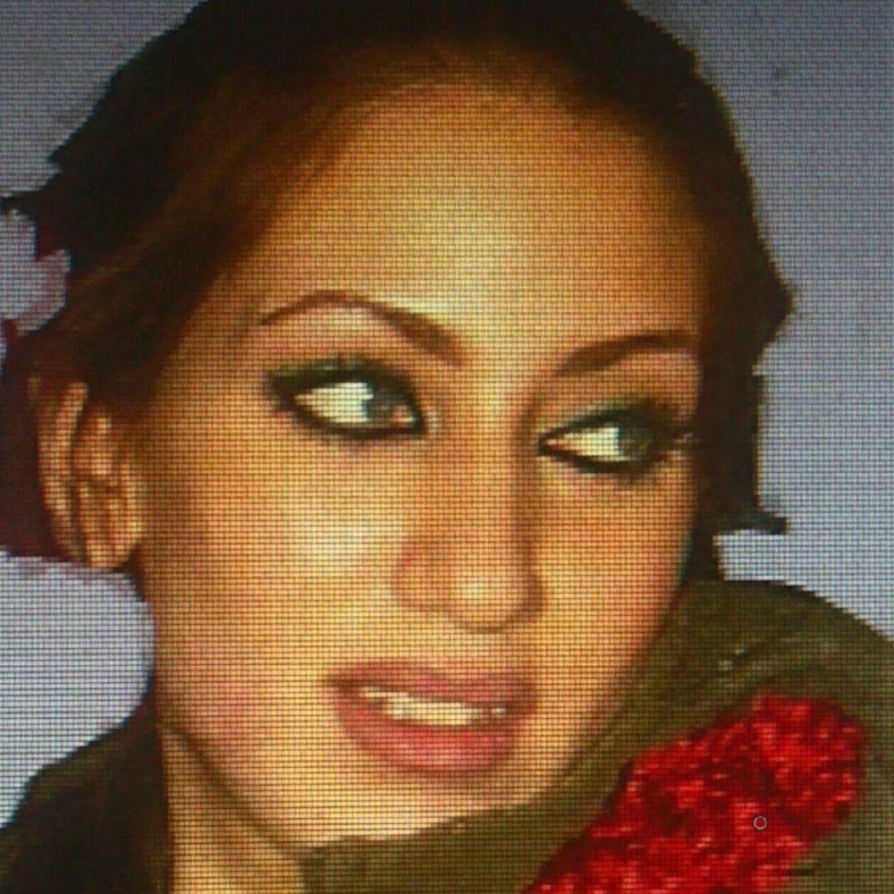 Meet your Posher, Elizabeth